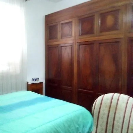 House With 2 Bedrooms In With Terrace And Wifi Tatil Evi