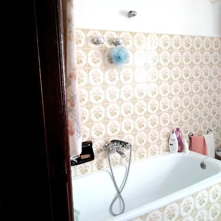 House With 2 Bedrooms In With Terrace And Wifi Tatil Evi